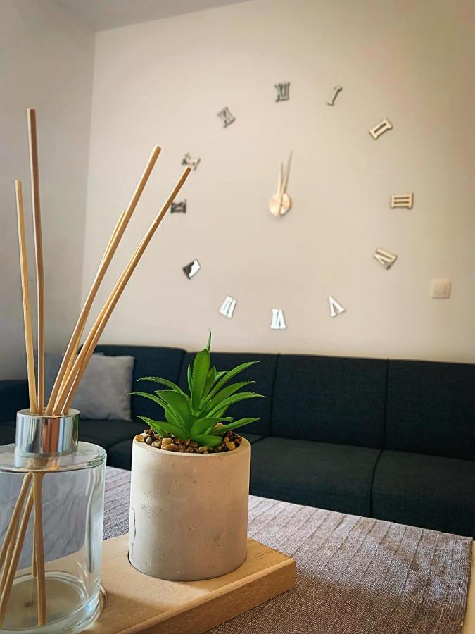 Μaria'S Flats Villa Toló Kültér fotó